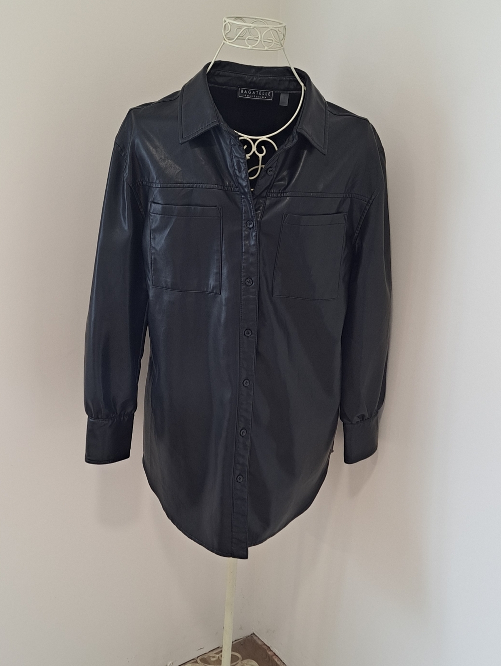 Vtg. 90s Bagatelle Faux Leather Mobwife Grunge Witchy Shirt Jacket Size S.